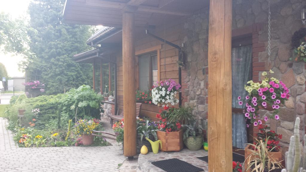 Kwiatowa Zagroda Bialowieza Bagian luar foto